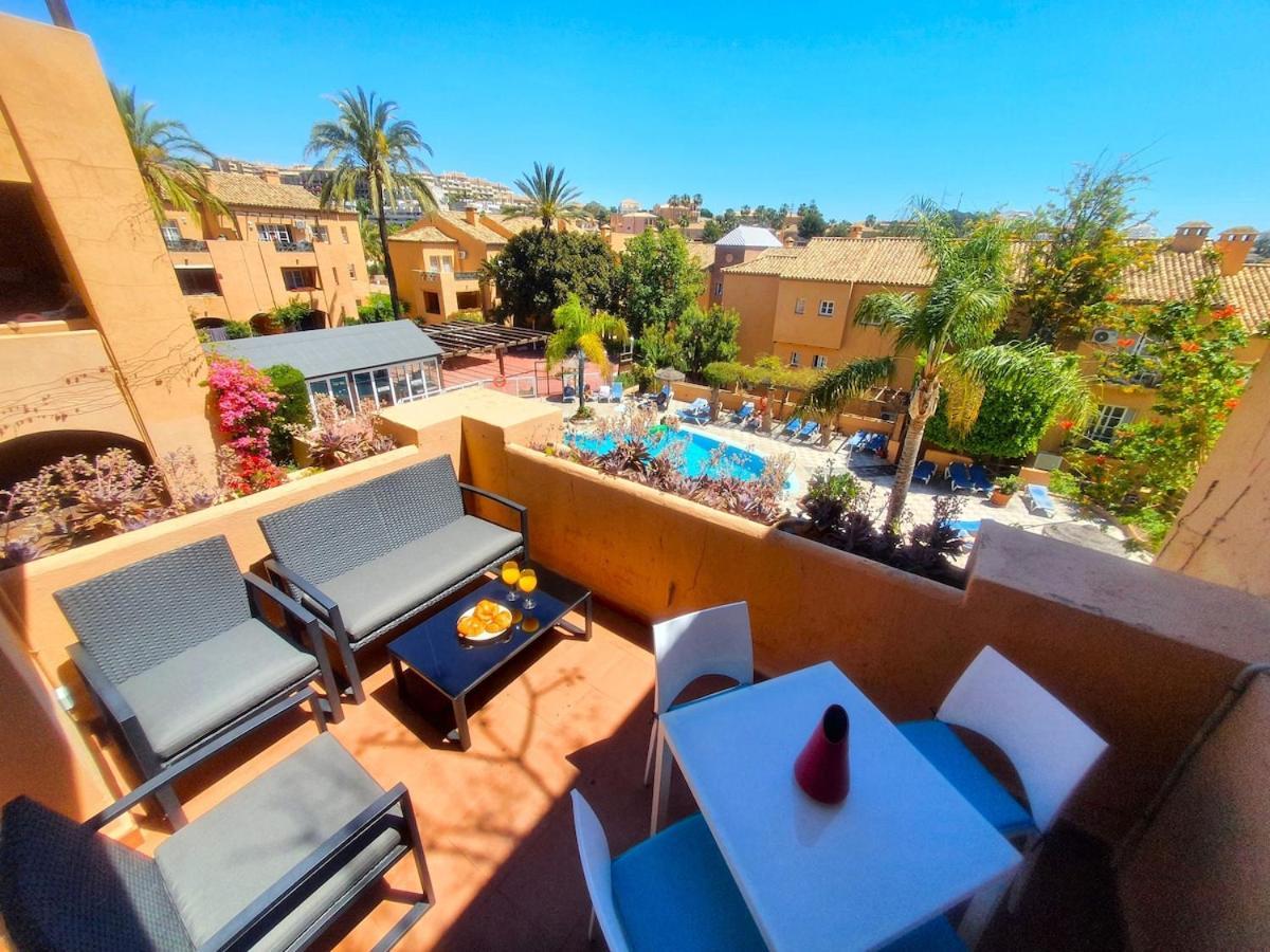 Evans Realty Ak Urb Oasis & Golf & Terraza & Piscina Apartment Málaga